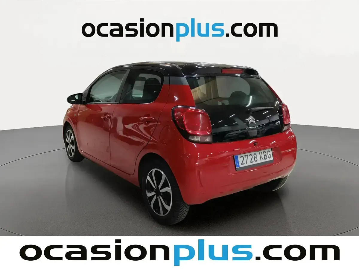 Usado Citroën C1 PureTech 82 CV (60 kW) 2017 Rojo Utilitario
