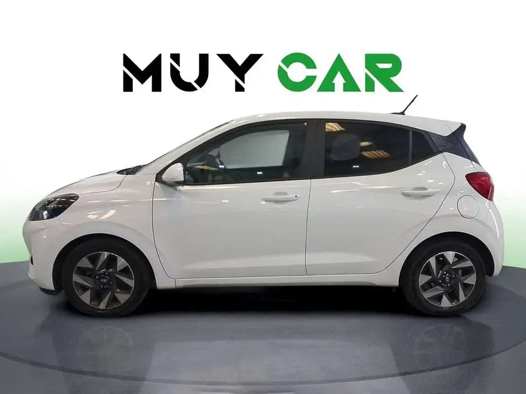 Usado Hyundai i10 64 CV (47 kW) 2025 Blanco Utilitario
