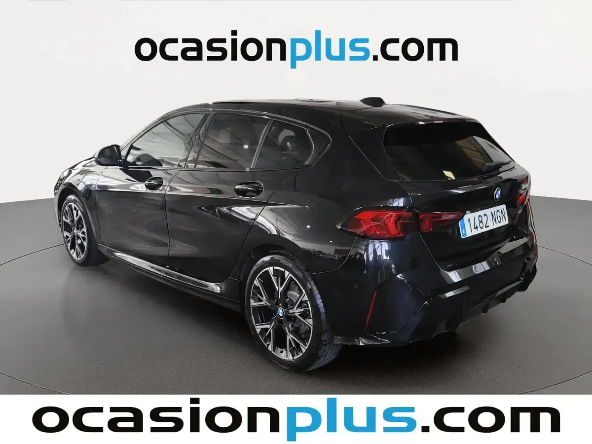 Usado BMW 120 163 CV (119 kW) 2025 Negro Utilitario