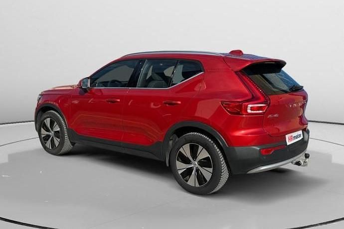 Usado Volvo XC40 Core 211 CV (155 kW) 2023 SUV