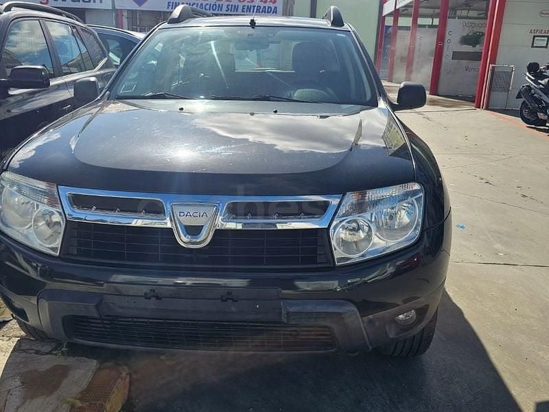 Usado Dacia Duster Lauréate 107 CV (78 kW) 2011 Negro SUV