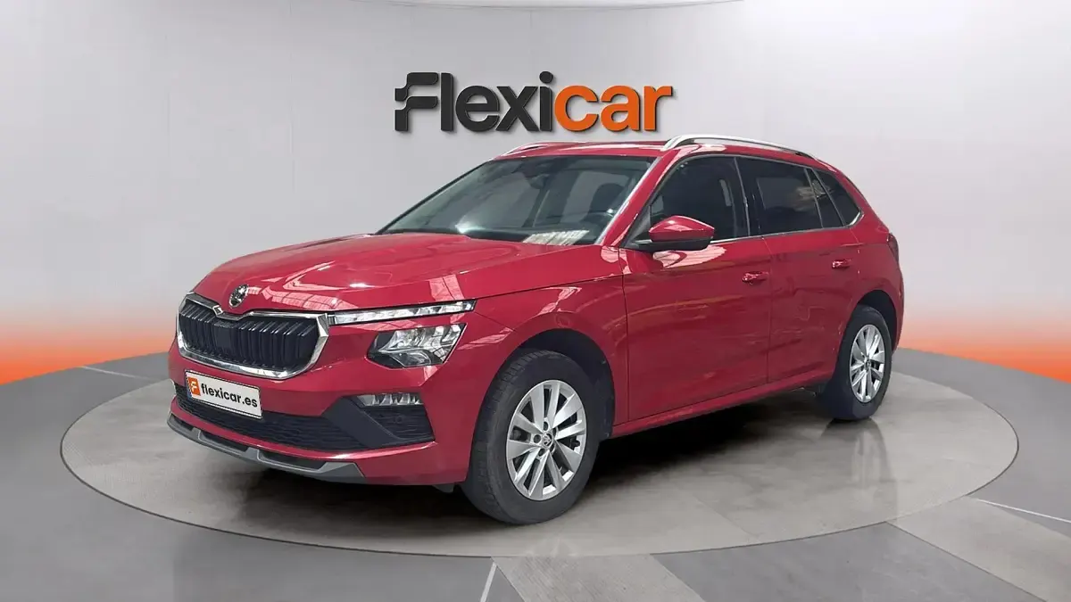Usado Skoda Kamiq Selection 116 CV (85 kW) 2024 Rojo SUV