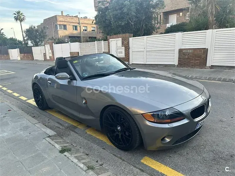 Usado BMW Z4 Sport Line 192 CV (141 kW) 2003 Gris / plata Descapotable