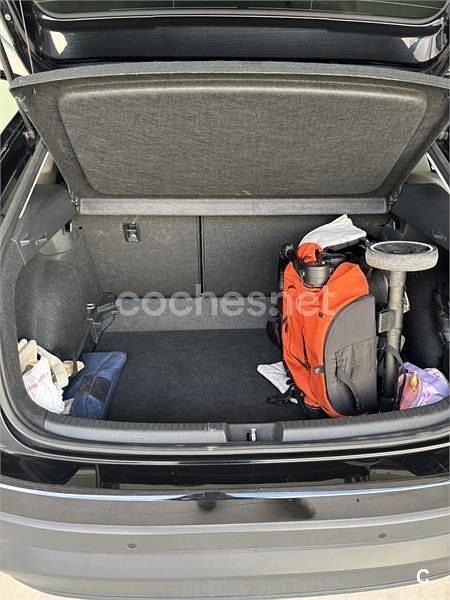 Usado VW Taigo Life 110 CV (80 kW) 2023 Negro SUV