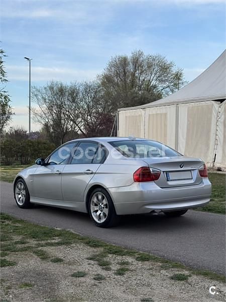 Usado BMW 320 163 CV (119 kW) 2006 Gris / plata Berlina