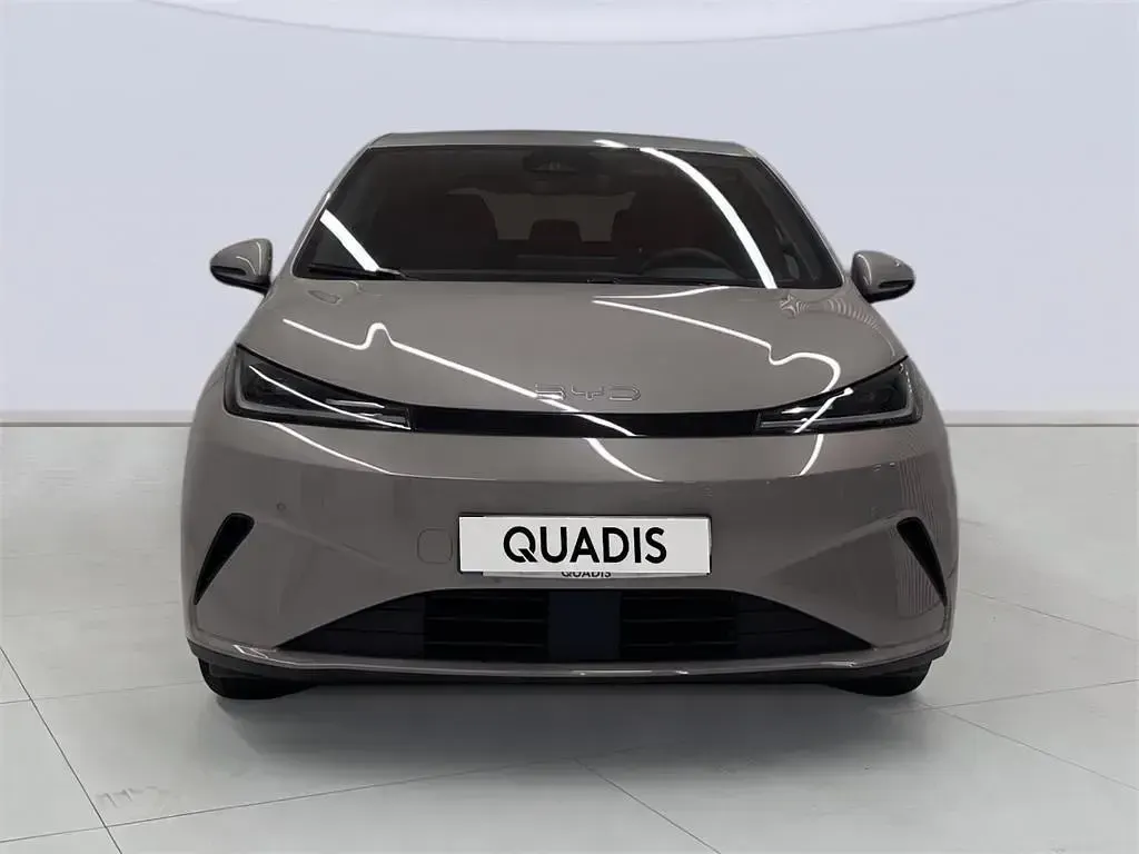 Nuevo BYD Dolphin Boost 155 kW (212 CV) 2026 Time grey Utilitario