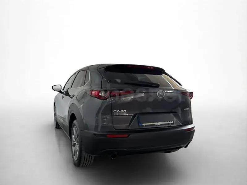 Usado Mazda CX-30 122 CV (89 kW) 2022 Gris / plata SUV