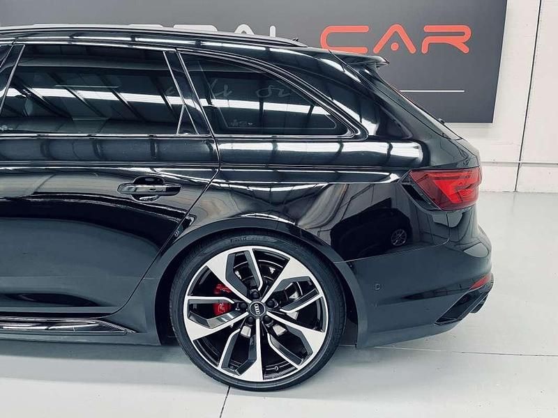 Usado Audi RS4 Design 450 CV (330 kW) 2018 Negro Familiar
