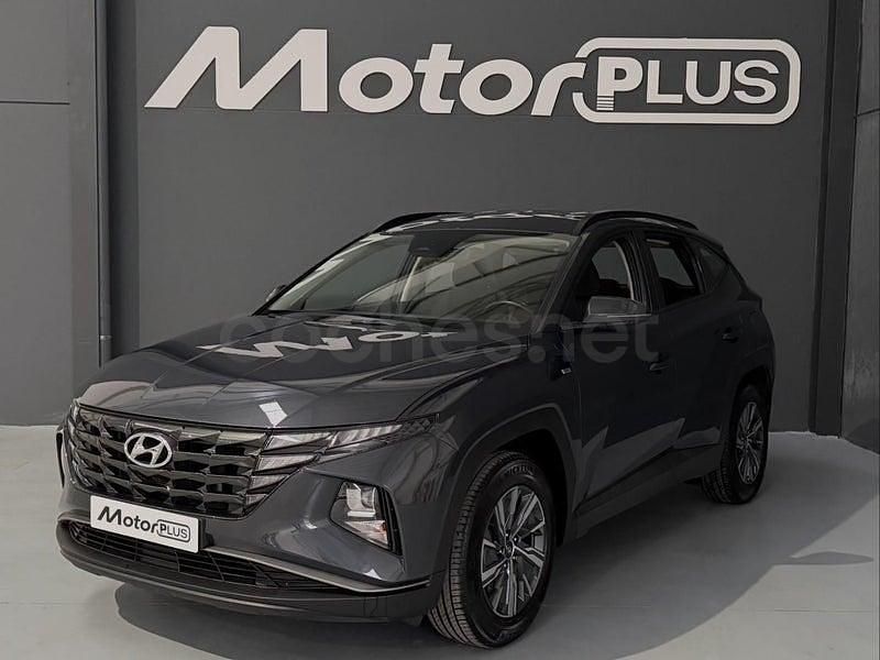 Usado Hyundai Tucson 136 CV (100 kW) 2022 Gris / plata SUV
