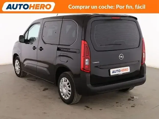 Usado Opel Combo Edition 102 CV (75 kW) 2021 Negro Monovolumen