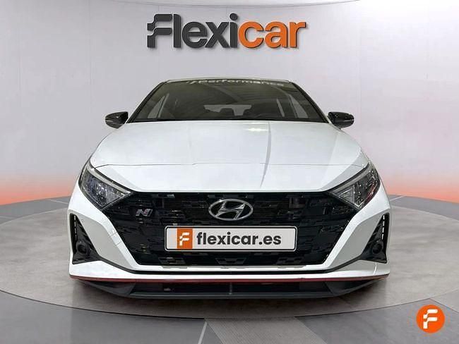Usado Hyundai i20 204 CV (150 kW) 2022 Blanco Berlina