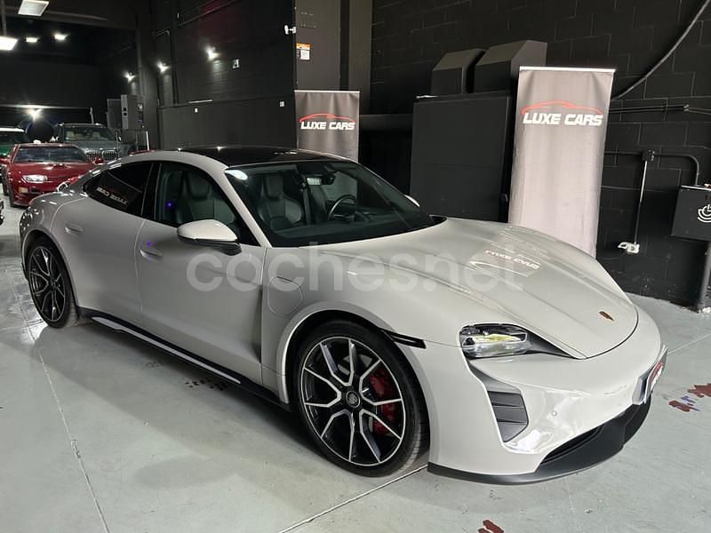 Eléctrico Usado 2022 Porsche Taycan 4S Sport Turismo Berlina | 67.900 € (Caro) - Imagen 1/4