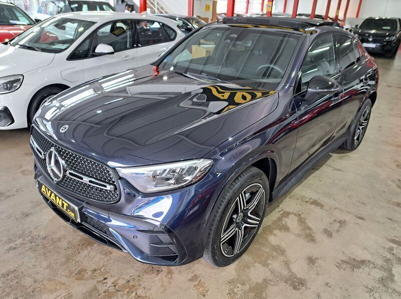 Usado Mercedes GLC300e 333 CV (244 kW) 2024 Azul Coupe