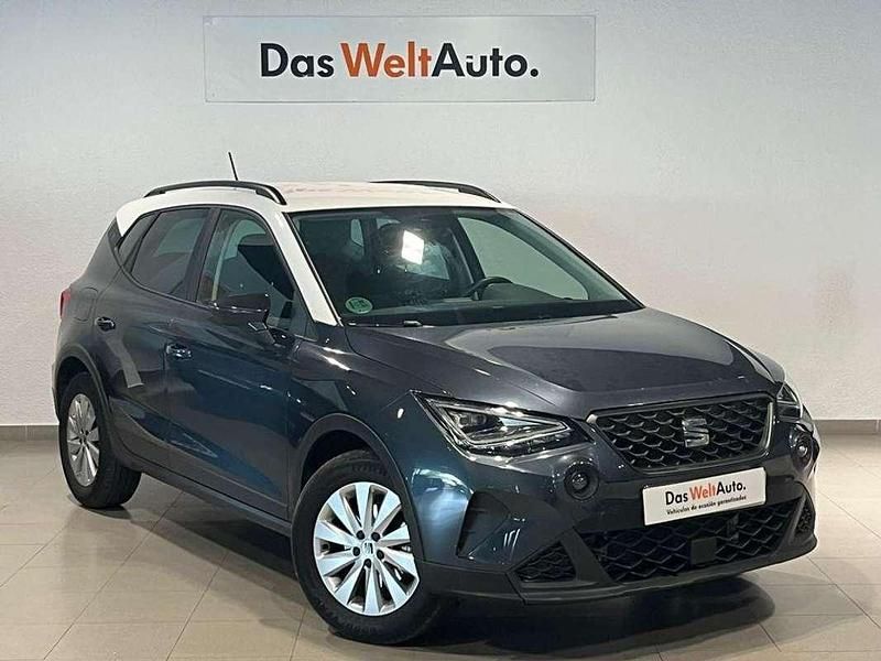 Gris Usado 2025 Seat Arona Style SUV | 17.700 € (Precio justo) - Imagen 1/4