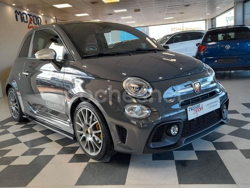 Gris / plata Usado 2020 Abarth 595 Turismo Utilitario | 20.900 € (Un poco caro) - Imagen 1/4