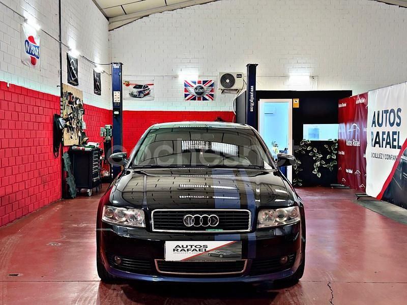 Negro Usado 2003 Audi A4 Berlina | 1990 € (Super precio) - Imagen 1/4