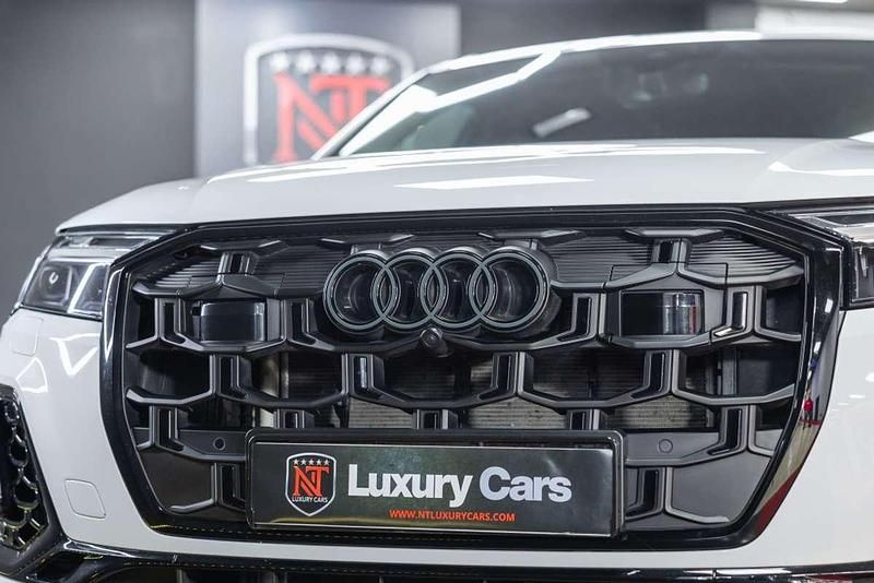 Usado Audi Q7 S-Line 394 CV (289 kW) 2024 Blanco SUV