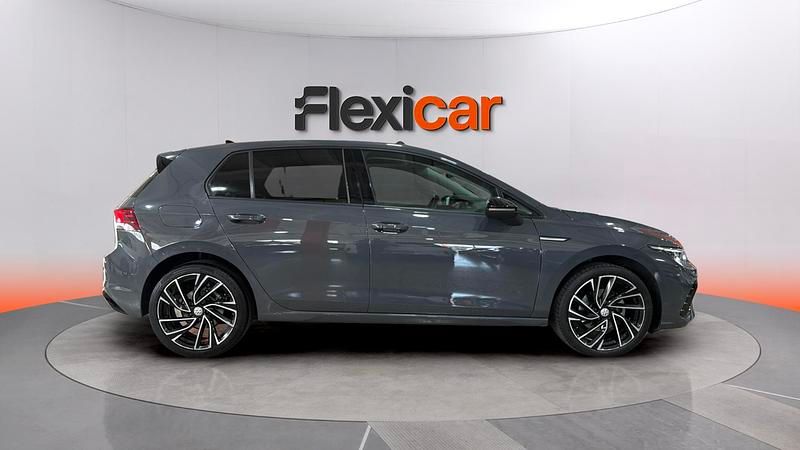 Usado VW Golf VIII Advance 130 CV (95 kW) 2020 Gris Berlina