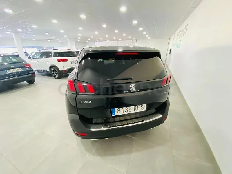 Usado Peugeot 5008 GT-line 150 CV (110 kW) 2017 Negro SUV
