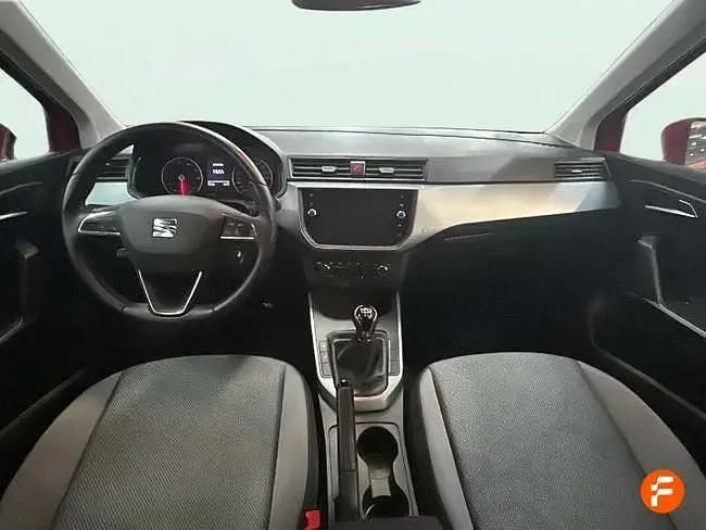 Używany Seat Arona FR 110 KM (80 kW) 2021 Czerwony SUV
