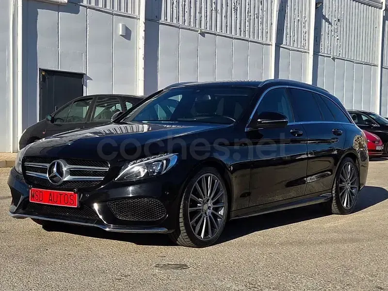 Usado Mercedes C200 136 CV (100 kW) 2016 Negro Familiar
