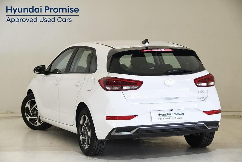 Usado Hyundai i30 99 CV (72 kW) 2024