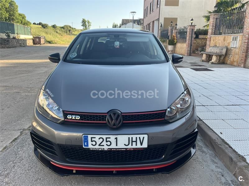 Gris / plata Usado 2009 VW Golf VI Advance Berlina | 9000 € (Un poco caro) - Imagen 1/4