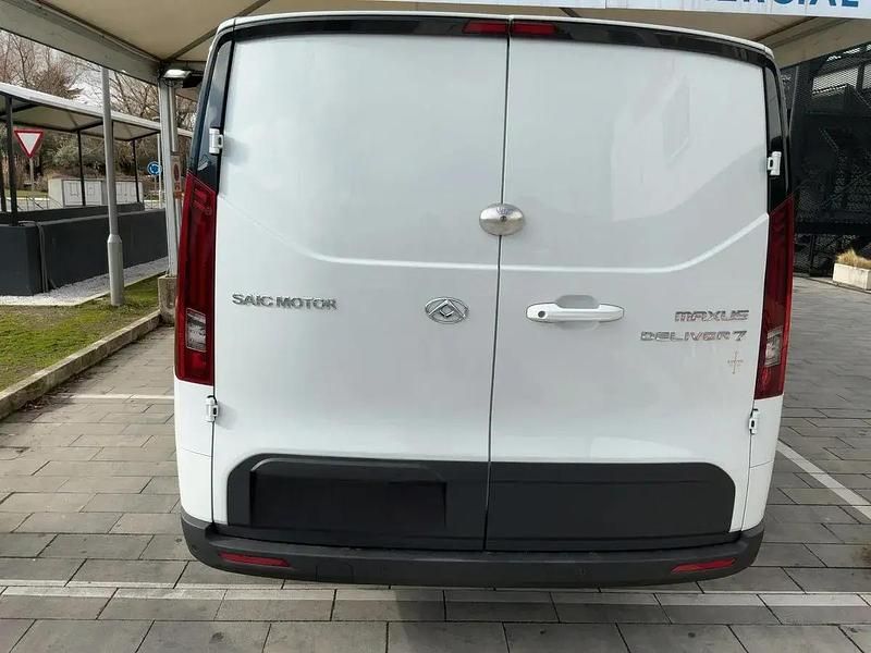 Usado Maxus V70 150 CV (110 kW) 2025 Blanco Van