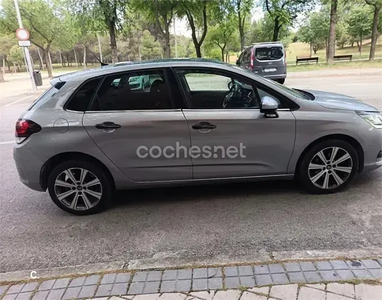 Usado Citroën C4 PureTech 130 CV (95 kW) 2017 Gris / plata Berlina