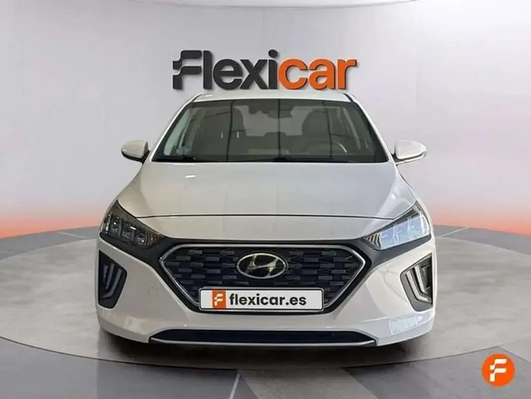 Usado Hyundai Ioniq 141 CV (103 kW) 2020 Blanco Utilitario