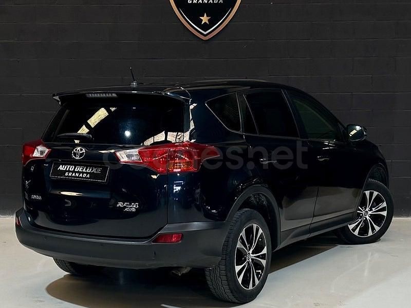 Usado Toyota RAV4 Executive 150 CV (110 kW) 2015 Negro SUV