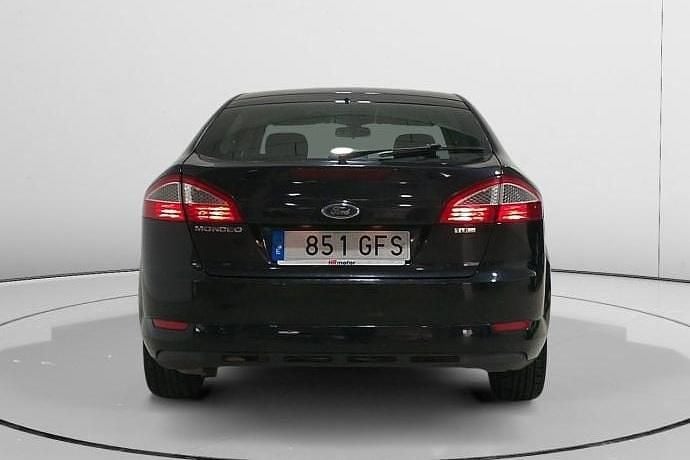 Usado Ford Mondeo Trend 125 CV (91 kW) 2008