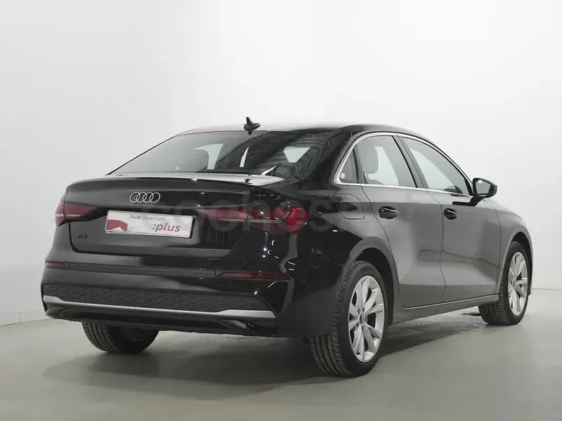 Usado Audi A3 Advanced Plus 116 CV (85 kW) 2025 Negro Berlina