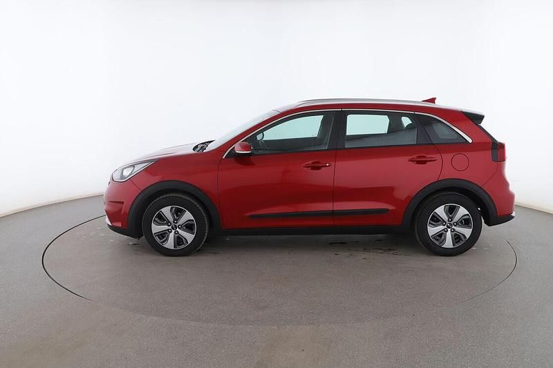 Usado Kia Niro 141 CV (103 kW) 2019 Rojo SUV
