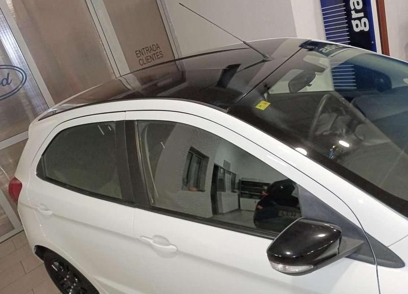 Usado Ford Ka Plus Active 86 CV (63 kW) 2018 Blanco Utilitario