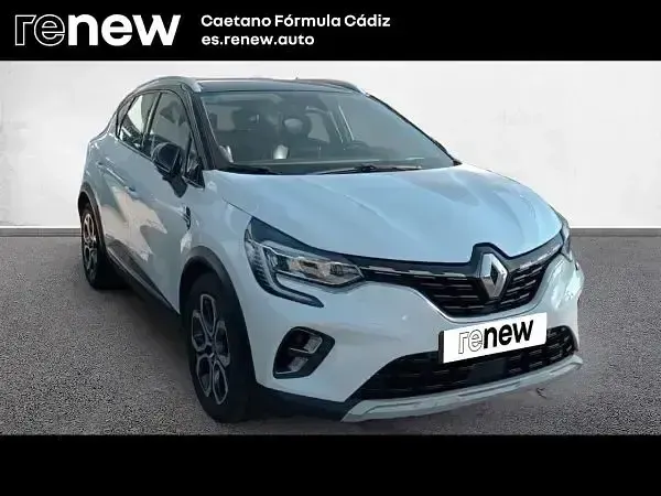 Usado Renault Captur Zen 160 CV (117 kW) 2022 Blanco SUV