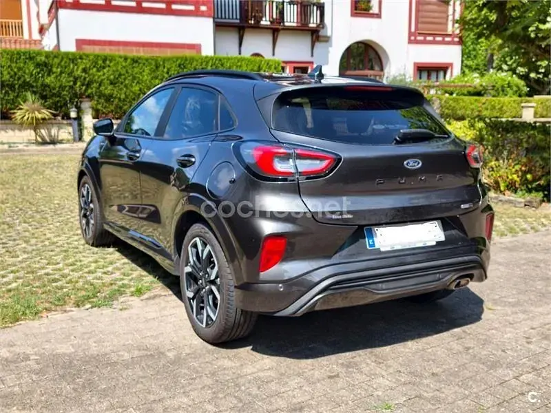 Usado Ford Puma ST-Line X 155 CV (114 kW) 2021 Gris / plata SUV