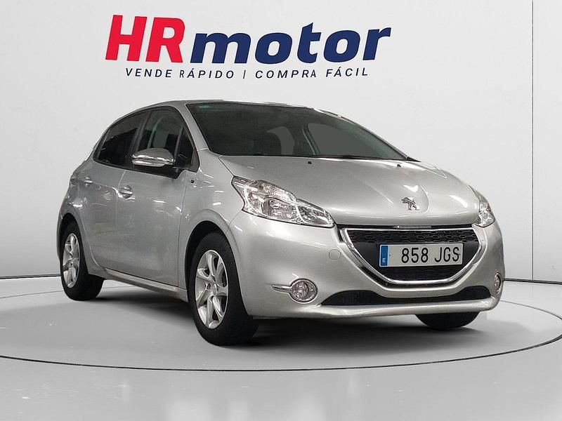 Usado Peugeot 208 Style 83 CV (61 kW) 2015 Gris Utilitario