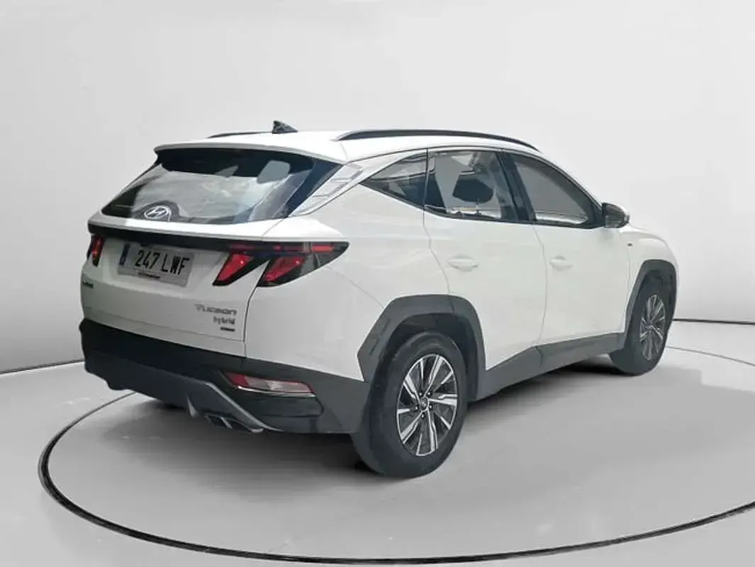 Usado Hyundai Tucson 136 CV (100 kW) 2022 Blanco SUV