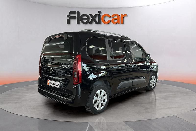 Usado Opel Combo Expression 100 CV (73 kW) 2019 Negro Monovolumen