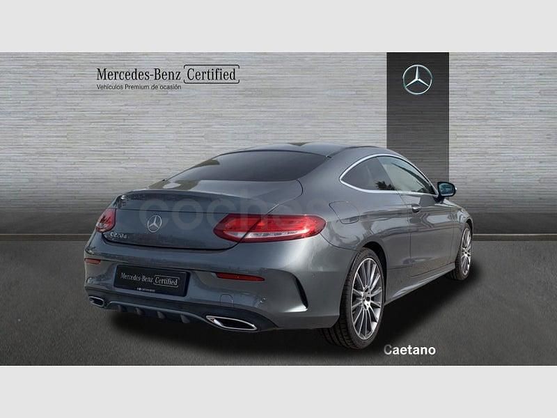 Usado Mercedes C220 170 CV (125 kW) 2018 Gris / plata Coupe
