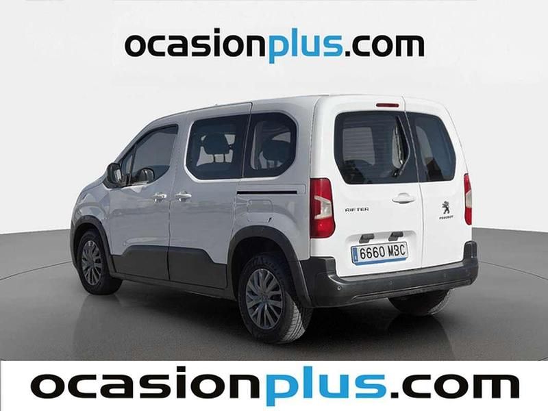 Usado Peugeot Rifter Active 102 CV (75 kW) 2022 Blanco Monovolumen