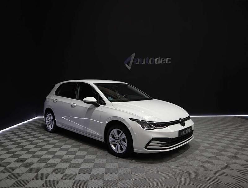 Usado VW Golf VIII 110 CV (80 kW) 2021 Blanco Utilitario