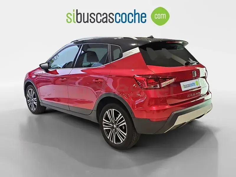 Usado Seat Arona Ecomotive 95 CV (69 kW) 2019 Rojo SUV