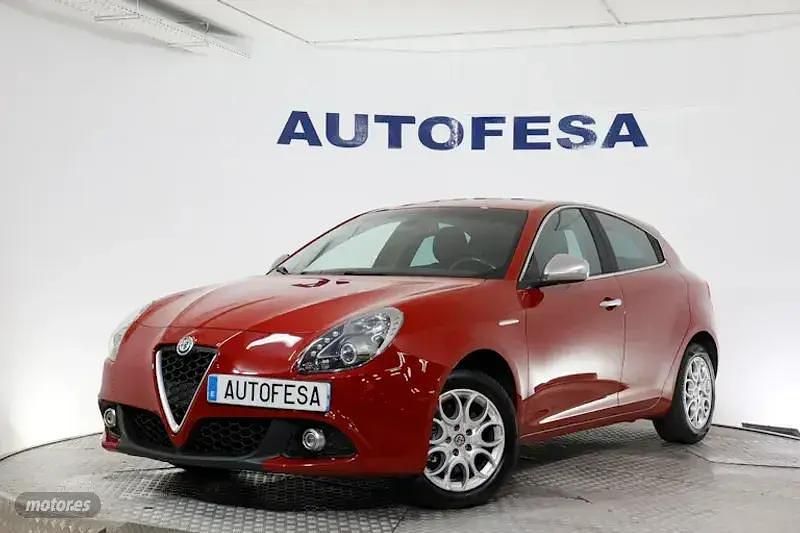 Rojo Usado 2016 Alfa Romeo Giulietta Super Utilitario | 11.850 € (Super precio) - Imagen 1/4
