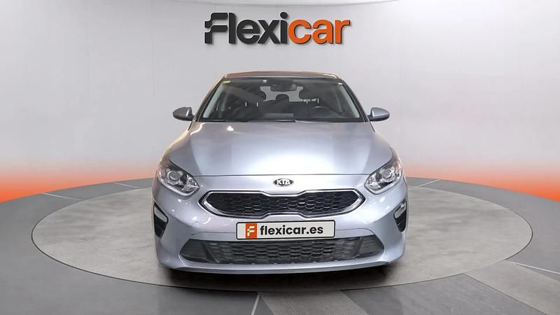 Usado Kia Ceed 140 CV (102 kW) 2020 Gris Utilitario
