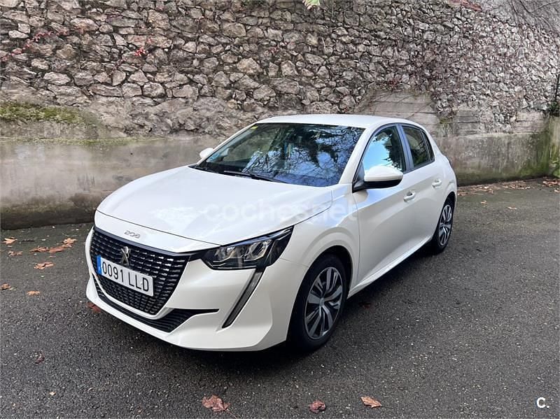 Blanco Usado 2020 Peugeot 208 Active Utilitario | 12.000 € (Un poco caro) - Imagen 1/4