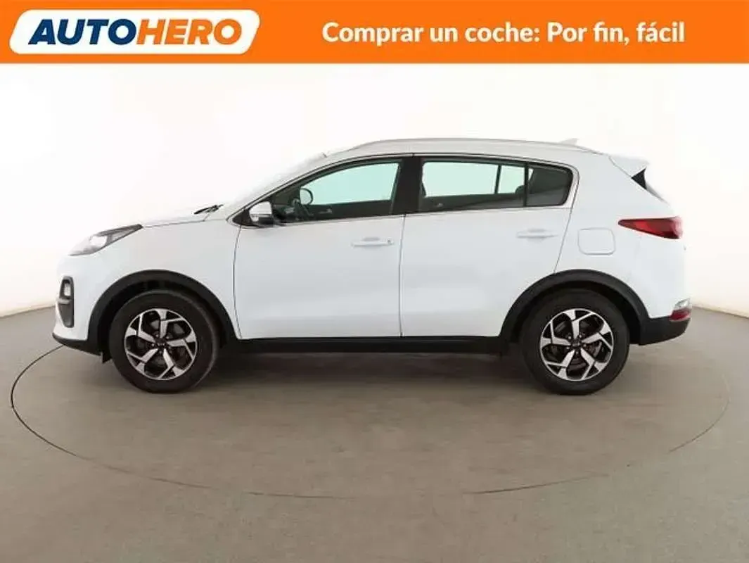 Usado Kia Sportage 136 CV (100 kW) 2022 Blanco SUV