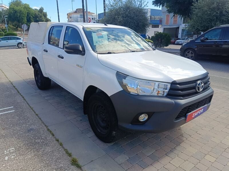 Usado Toyota HiLux 150 CV (110 kW) 2020 Blanco Pickup/Camioneta