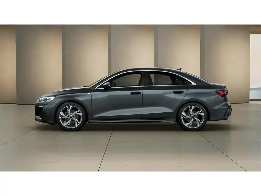 Nuevo Audi A3 S-Line 116 CV (85 kW) 2026 Gris Berlina